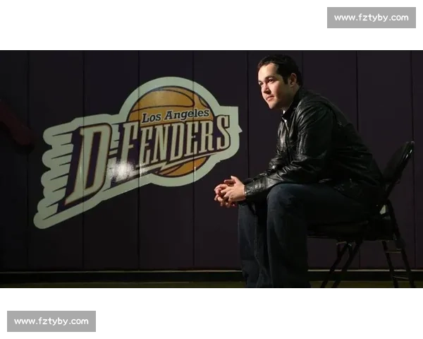 抵押 11 栋公寓换湖人，46 年套现百亿：巴斯家族的资本魔术