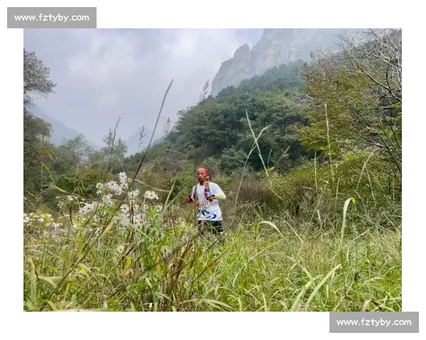 第十一届五岳寨越野挑战赛河北灵寿开赛 千名勇者逐鹿太行